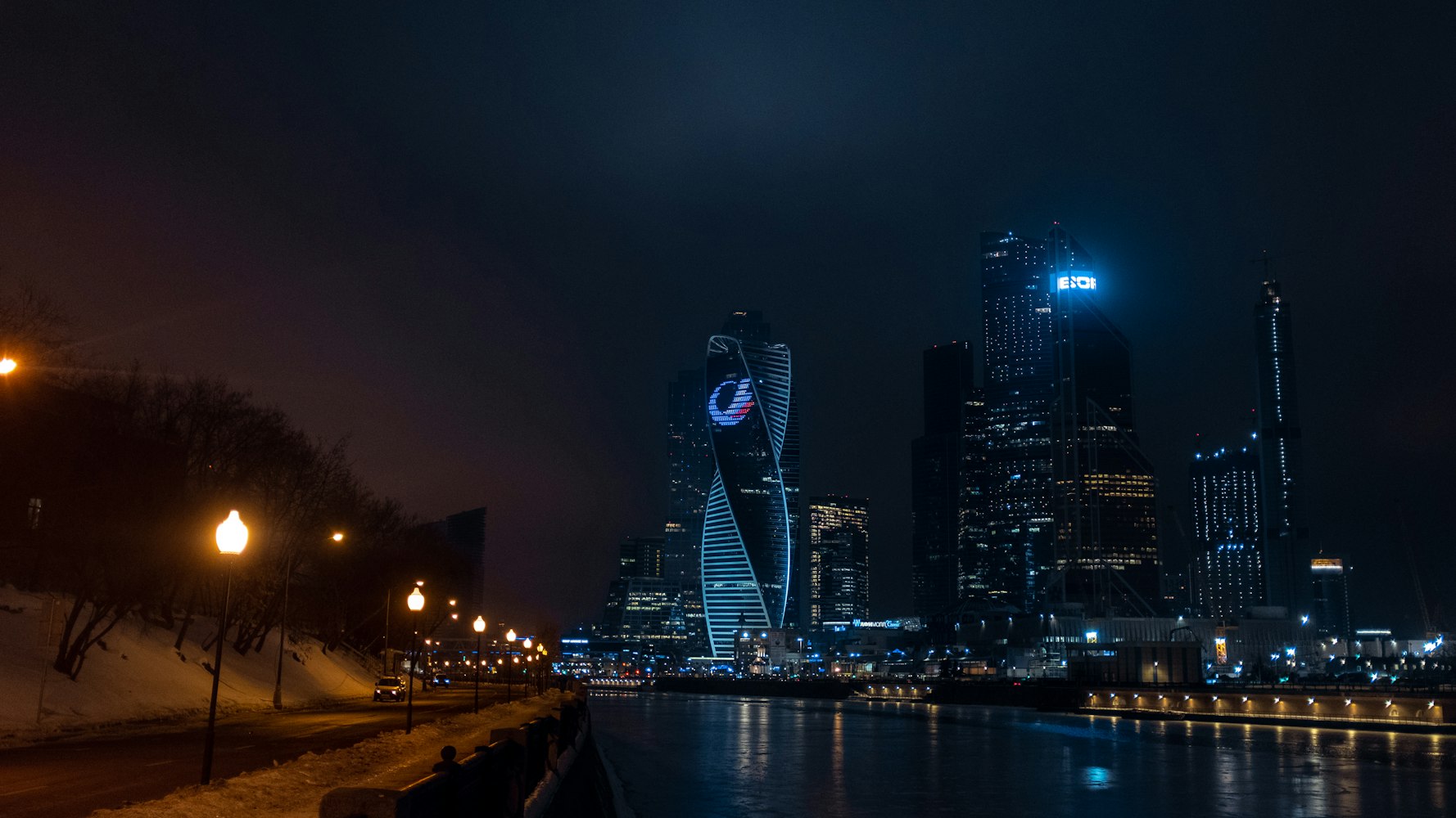 昆山vs贵阳夜景直播，谁才是真正的不夜城？我两个都蹲了三天三夜